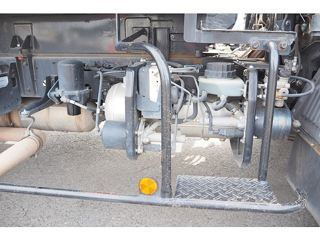 日野レンジャーパッカー車（塵芥車）中型（4t）[写真26]