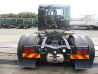 UDトラックスクオントレーラーヘッド（トラクターヘッド）大型（10t）[写真05]