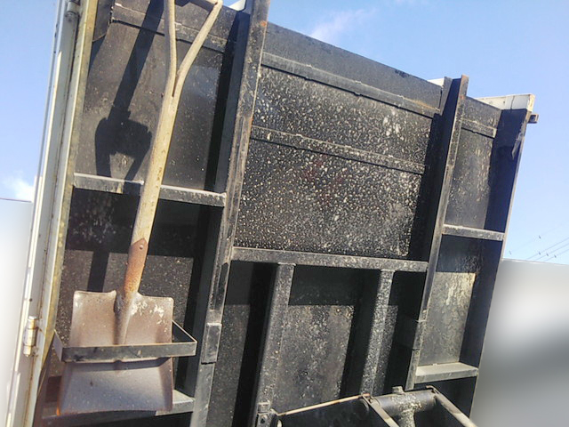 マツダボンゴダンプ小型（2t・3t）[写真11]