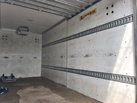 いすゞエルフアルミバン小型（2t・3t）[写真12]