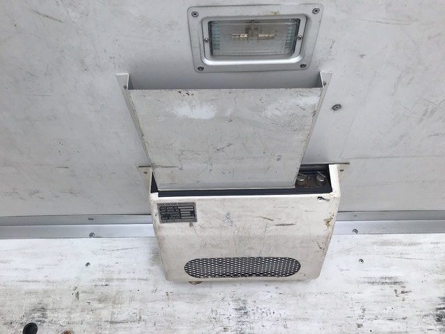 いすゞエルフアルミバン小型（2t・3t）[写真14]