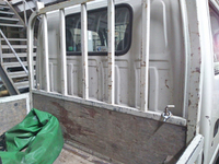 いすゞエルフ平ボディ小型（2t・3t）[写真12]