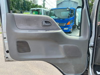 マツダタイタンダッシュ平ボディ小型（2t・3t）[写真24]