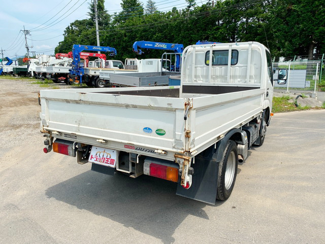 日野デュトロ平ボディ小型（2t・3t）[写真02]