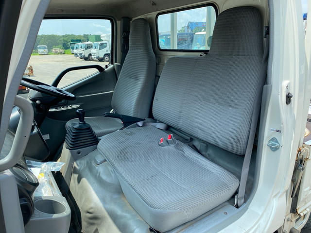 日野デュトロ平ボディ小型（2t・3t）[写真25]