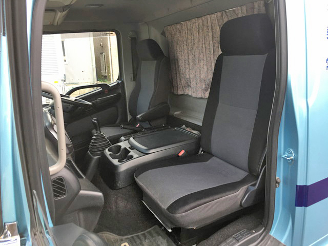 日野レンジャーアルミブロック中型（4t）[写真30]