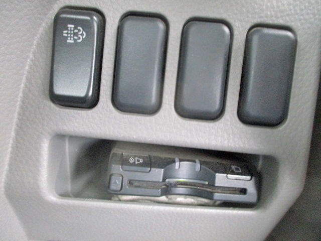 三菱ふそうキャンターダンプ小型（2t・3t）[写真21]