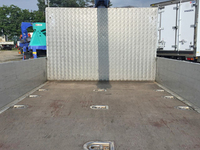 三菱ふそうキャンタークレーン4段小型（2t・3t）[写真12]