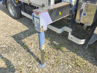 三菱ふそうキャンタークレーン4段小型（2t・3t）[写真19]