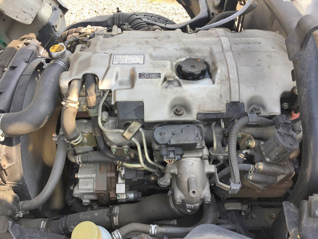 三菱ふそうキャンタークレーン4段小型（2t・3t）[写真30]