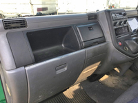 三菱ふそうキャンタークレーン4段小型（2t・3t）[写真35]