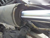 いすゞエルフパッカー車（塵芥車）小型（2t・3t）[写真17]