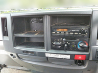 いすゞエルフパッカー車（塵芥車）小型（2t・3t）[写真35]