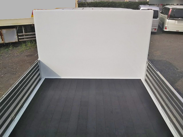 三菱ふそうキャンターアルミブロック小型（2t・3t）[写真15]