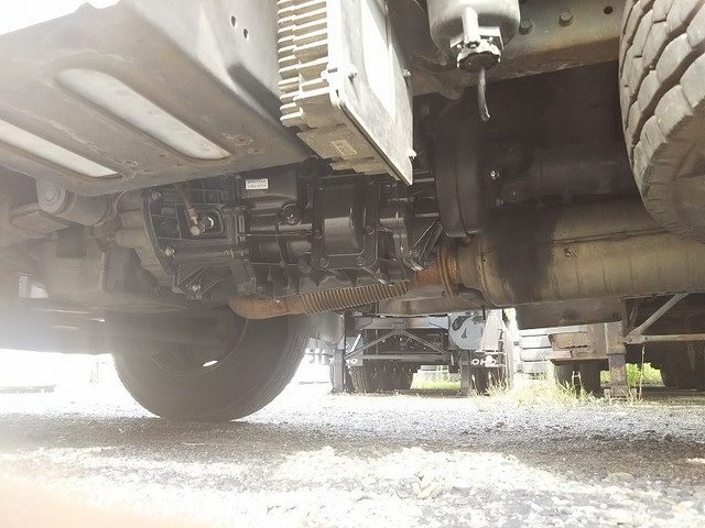 三菱ふそうキャンターアルミブロック小型（2t・3t）[写真05]