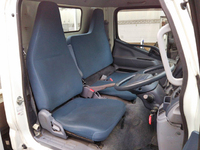 三菱ふそうキャンター平ボディ小型（2t・3t）[写真29]