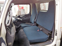 三菱ふそうキャンター平ボディ小型（2t・3t）[写真31]