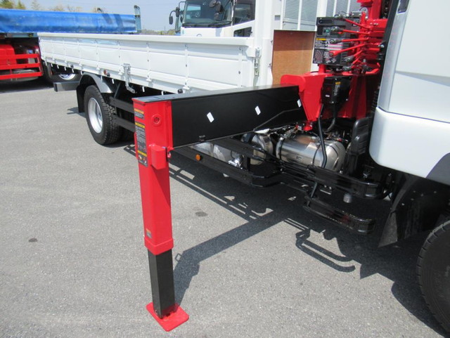 三菱ふそうファイターユニック4段増トン（6t・8t）[写真15]