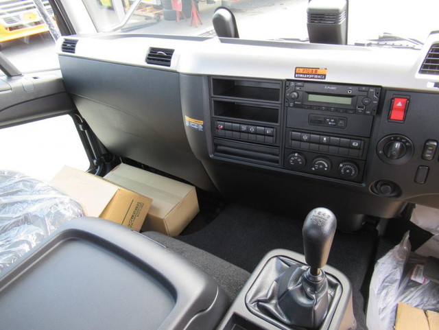 三菱ふそうファイターユニック4段増トン（6t・8t）[写真37]