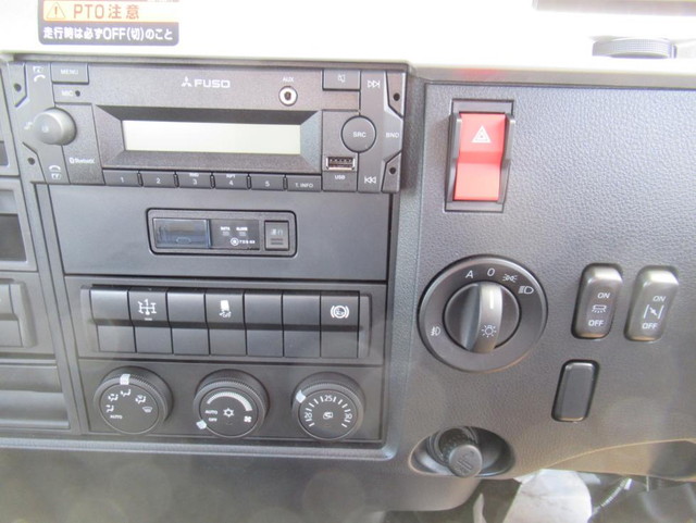 三菱ふそうファイターユニック4段増トン（6t・8t）[写真39]