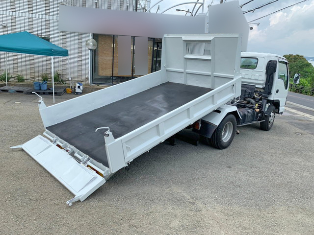 いすゞエルフローダーダンプ小型（2t・3t）[写真02]