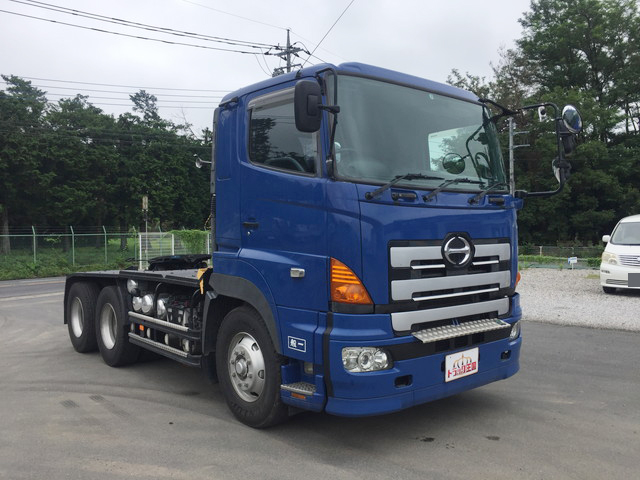 日野プロフィアトレーラーヘッド（トラクターヘッド）大型（10t）[写真03]