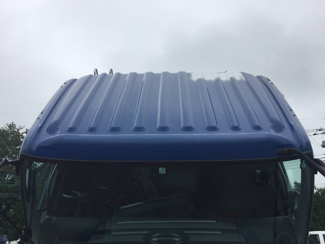 日野プロフィアトレーラーヘッド（トラクターヘッド）大型（10t）[写真08]