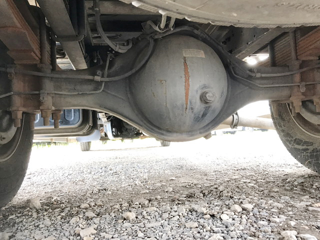 いすゞフォワードアルミウイング中型（4t）[写真18]