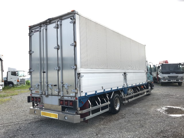 いすゞフォワードアルミウイング中型（4t）[写真02]