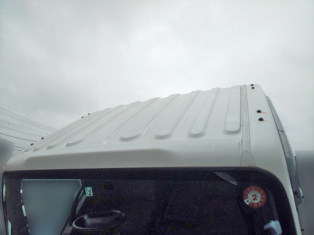 いすゞエルフアルミバン小型（2t・3t）[写真10]