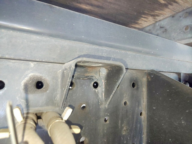 いすゞエルフアルミバン小型（2t・3t）[写真17]