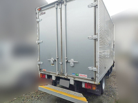 いすゞエルフアルミバン小型（2t・3t）[写真02]