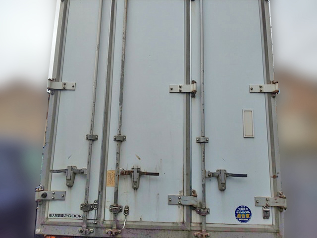 いすゞエルフパネルバン小型（2t・3t）[写真05]