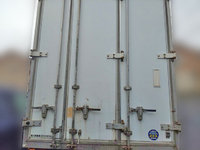 いすゞエルフパネルバン小型（2t・3t）[写真05]