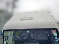 いすゞエルフパネルバン小型（2t・3t）[写真08]