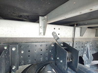 三菱ふそうキャンターアルミバン小型（2t・3t）[写真19]