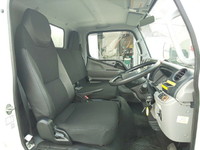 三菱ふそうキャンターアルミバン小型（2t・3t）[写真32]