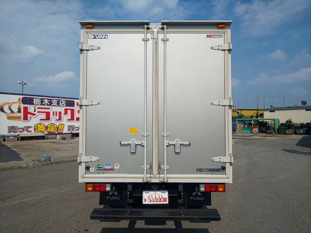 三菱ふそうキャンターアルミバン小型（2t・3t）[写真09]