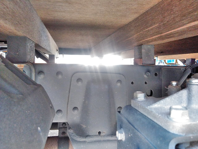 三菱ふそうキャンターガッツ幌車小型（2t・3t）[写真13]