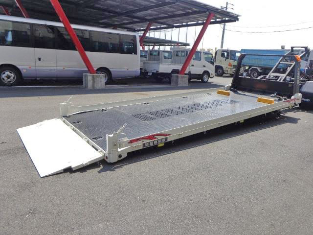 日野デュトロセーフティクレーン4段小型（2t・3t）[写真08]