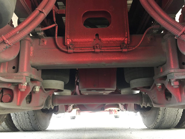 日野プロフィア冷蔵冷凍ウイング大型（10t）[写真18]