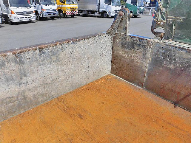 日野デュトロダンプ小型（2t・3t）[写真10]