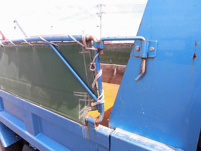 日野デュトロダンプ小型（2t・3t）[写真12]