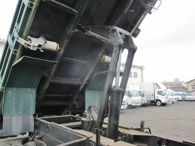 いすゞフォワードダンプ増トン（6t・8t）[写真13]