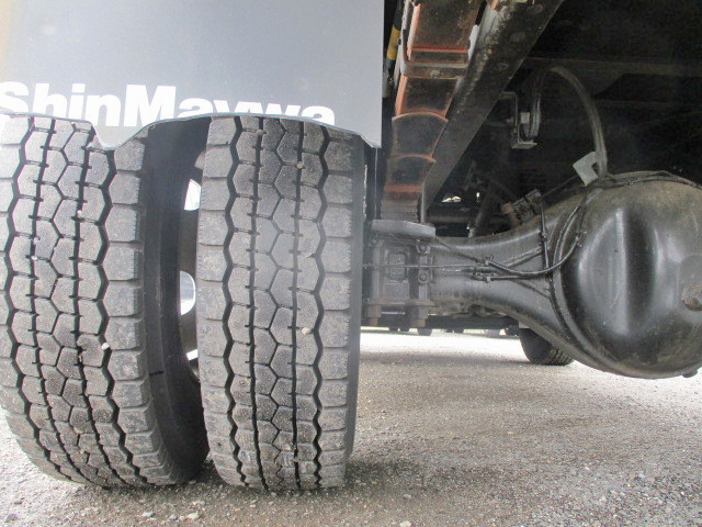 いすゞフォワードダンプ増トン（6t・8t）[写真19]