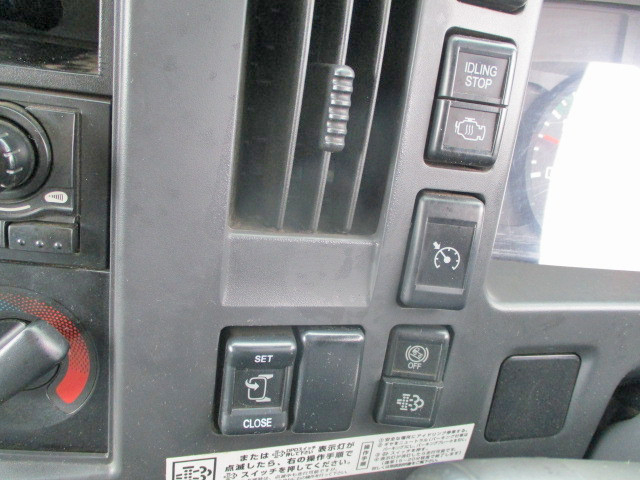 いすゞフォワードダンプ増トン（6t・8t）[写真31]