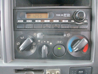 いすゞフォワードダンプ増トン（6t・8t）[写真32]