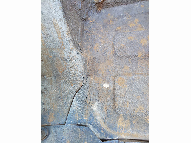 三菱ふそうファイターミニヨンクレーン3段中型（4t）[写真28]