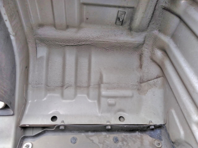 三菱ふそうスーパーグレートアームロール大型（10t）[写真24]