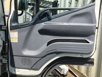 三菱ふそうキャンター平ボディ小型（2t・3t）[写真27]